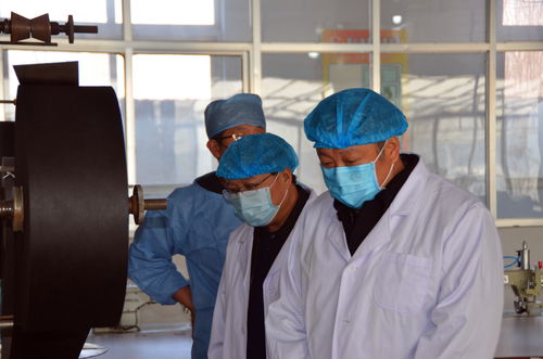 臨沂市市場監督管理局副局長韓波來沂南調研口罩生產情況